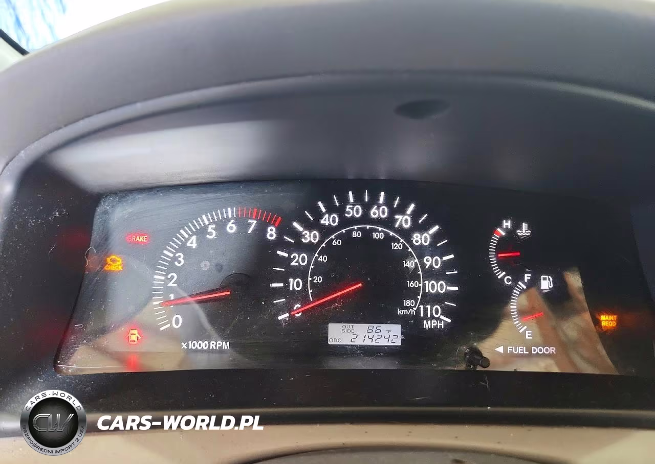 2005 Toyota Corolla Le VIN:1NXBR32E85Z440410 - 9