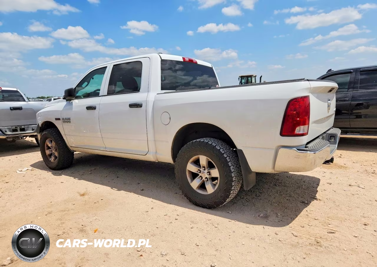 2015 Ram 1500 St VIN:1C6RR7KM2FS694233 - 2