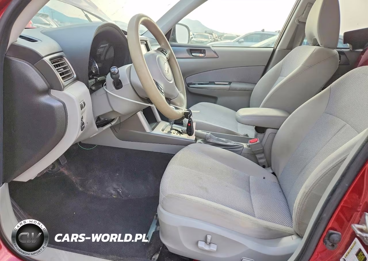 2013 Subaru Forester 2.5X Premium VIN:JF2SHADC8DH439919 - 7