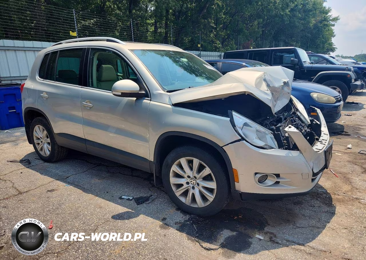 2010 Volkswagen Tiguan Se VIN:WVGBV7AXXAW510350 - 4