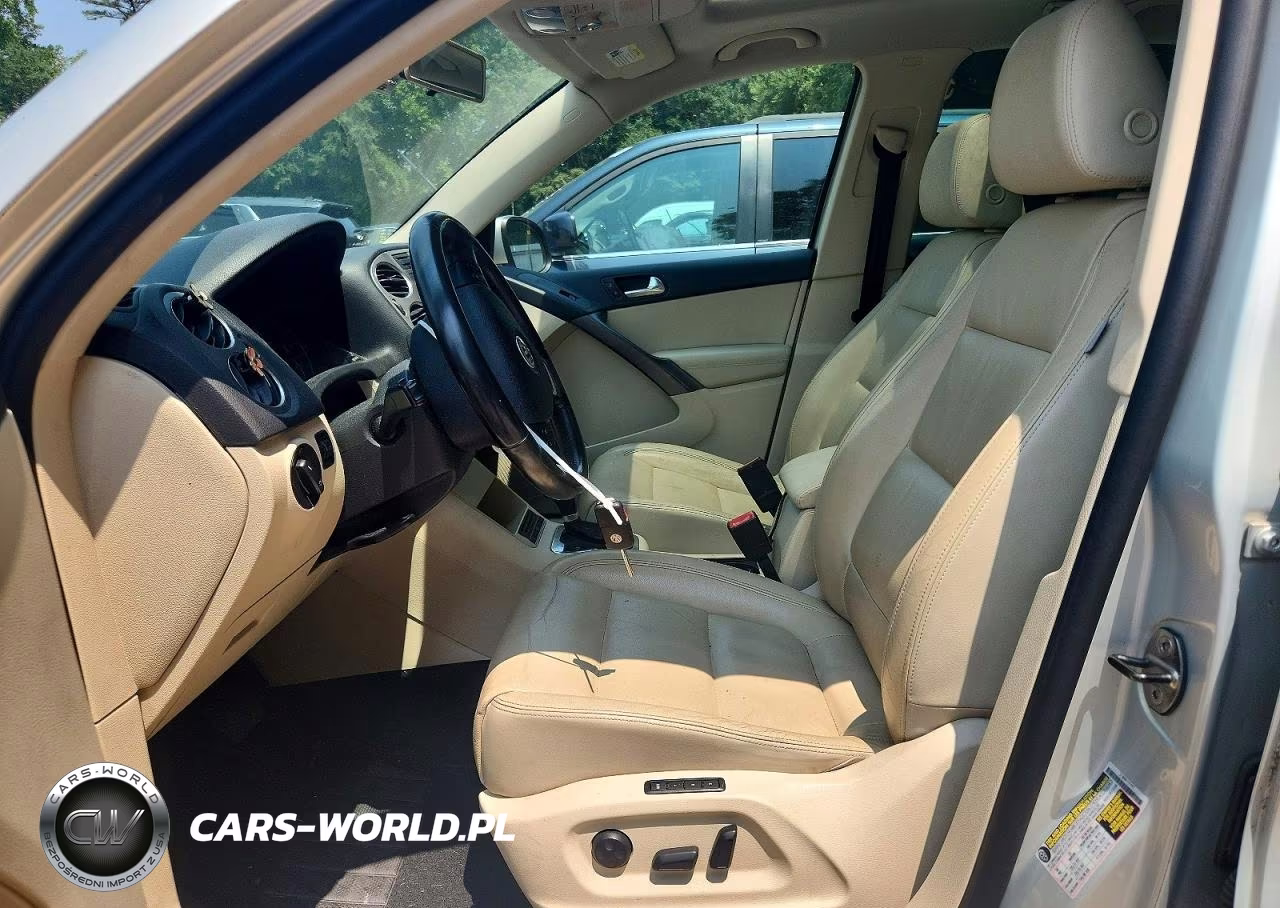 2010 Volkswagen Tiguan Se VIN:WVGBV7AXXAW510350 - 7