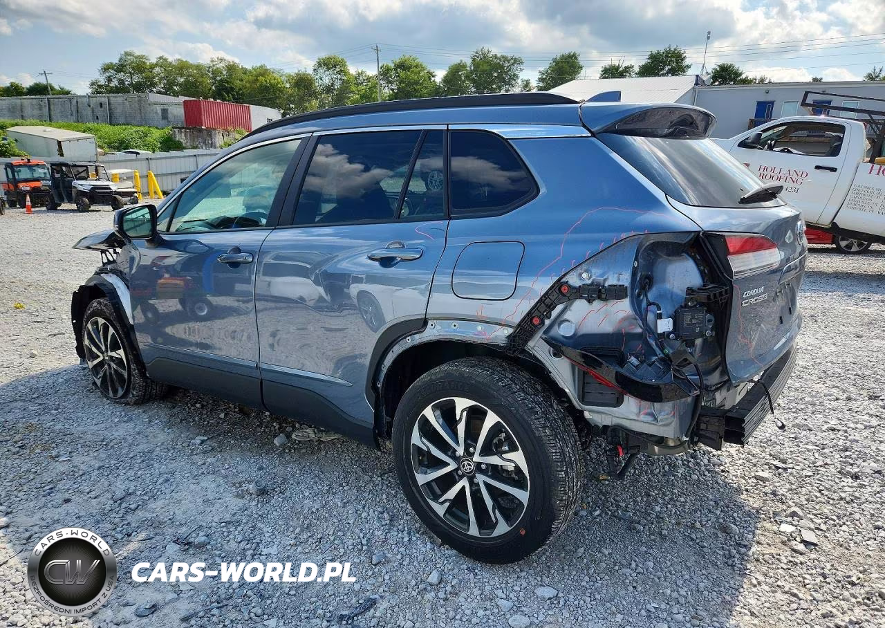 2023 Toyota Corolla Cross Xle VIN:7MUDAABG9PV077221 - 2