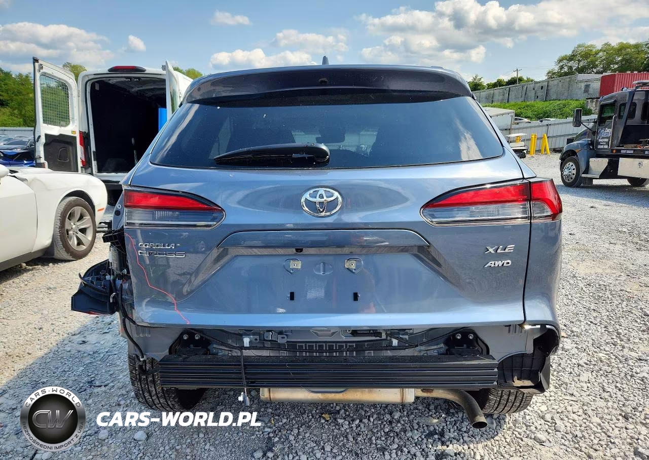 2023 Toyota Corolla Cross Xle VIN:7MUDAABG9PV077221 - 6