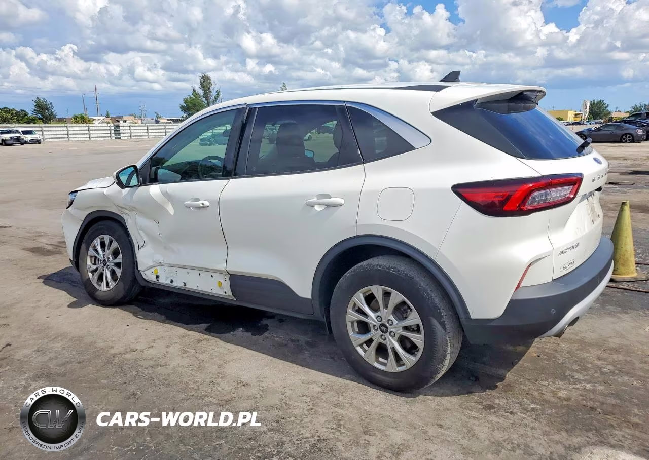 2023 Ford Escape Active VIN:1FMCU9GN7PUA88924 - 2