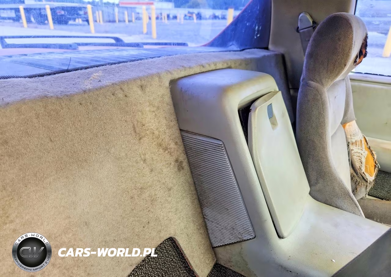 1984 Pontiac Fiero Sport VIN:1G2AM37R1EP210821 - 10
