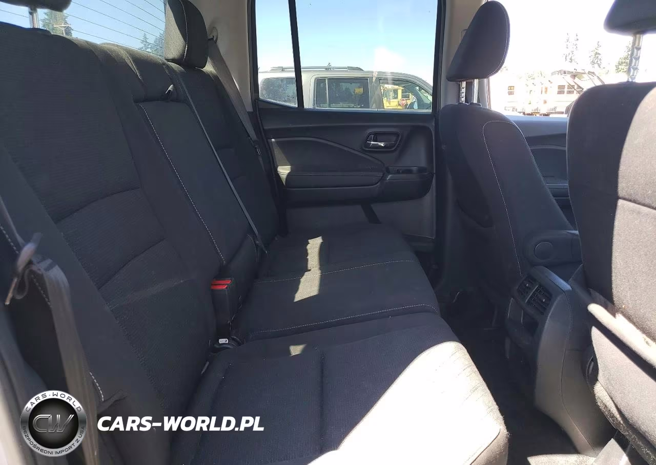 2023 Honda Ridgeline Sport VIN:5FPYK3F14PB059487 - 10