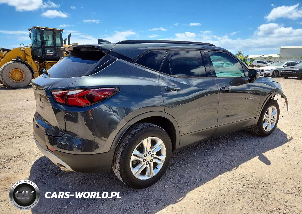 2019 Chevrolet Blazer 1Lt VIN:3GNKBBRA9KS608287 - 3