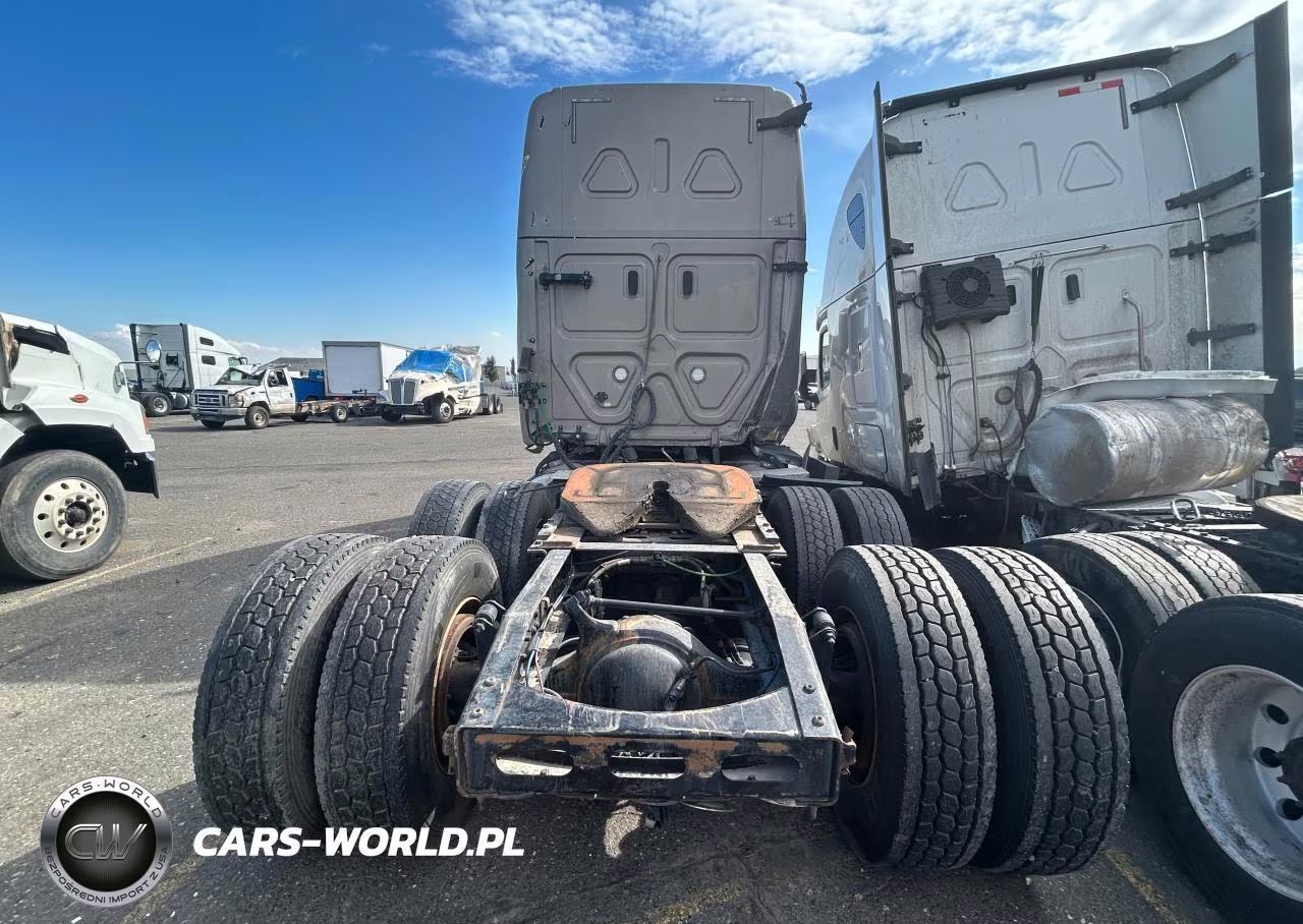 2021 Freightliner Cascadia 126 VIN:3AKJHHDR8MSMH8670 - 13