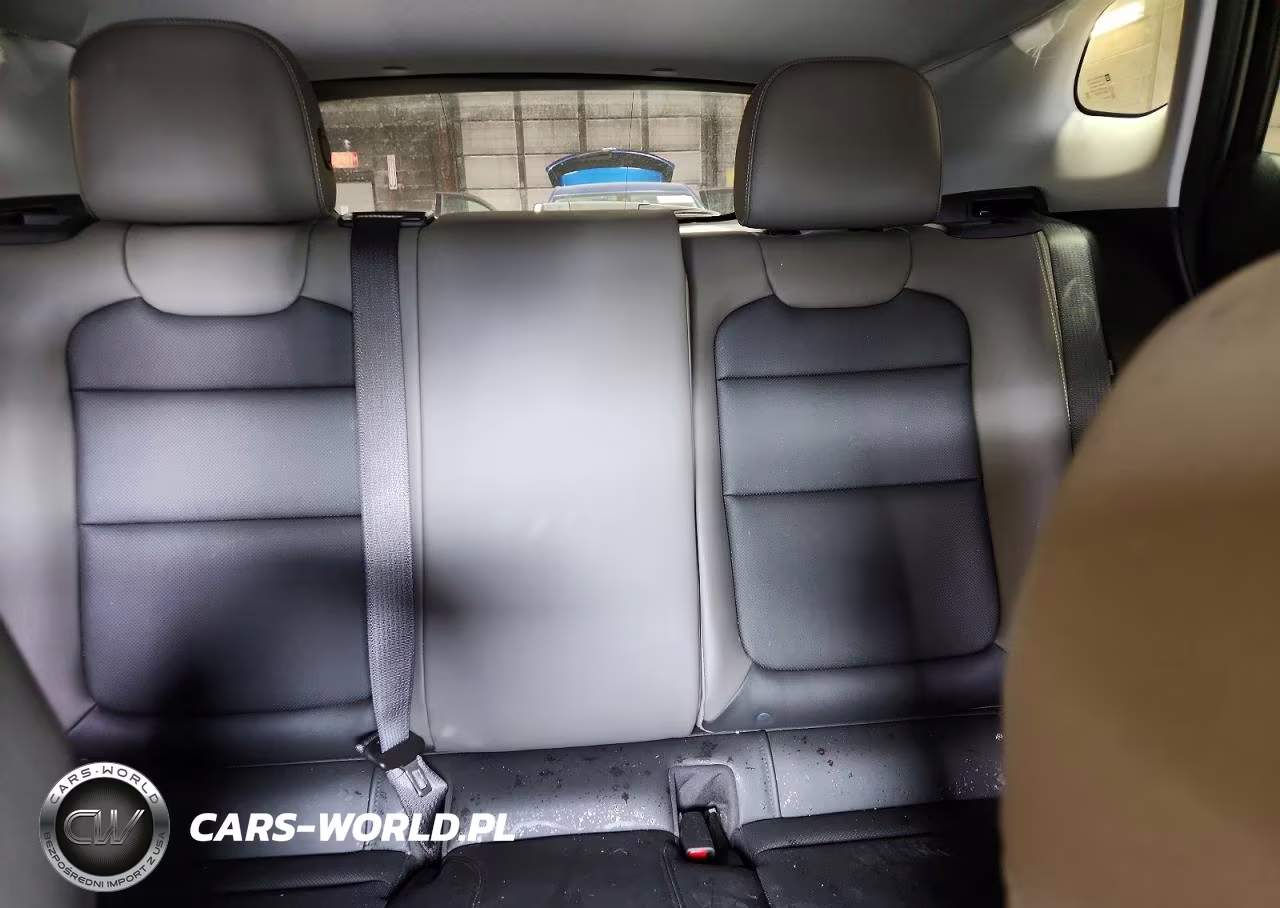 2025 Chevrolet Trax Activ VIN:KL77LKEP6SC068499 - 10
