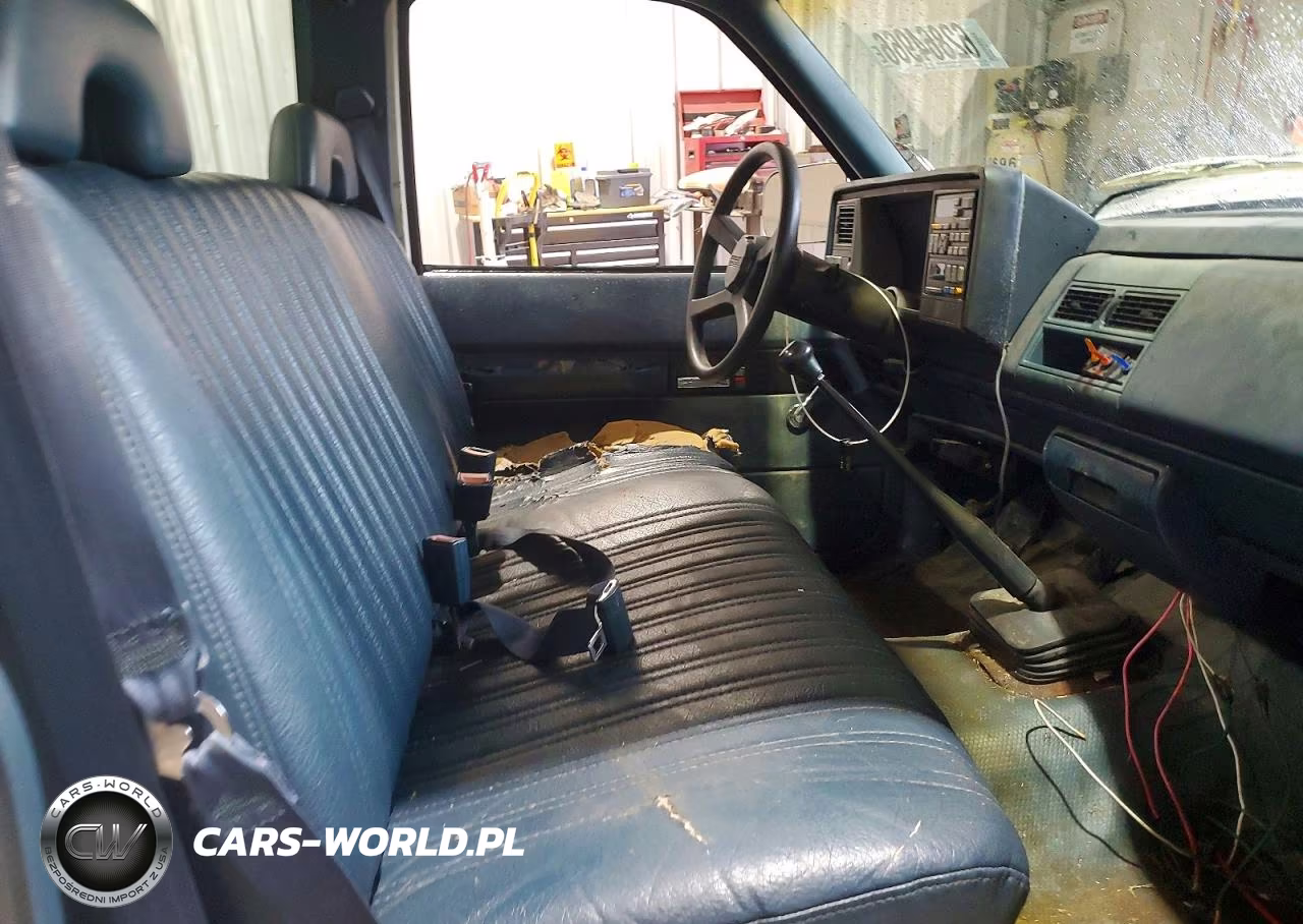 1994 Chevrolet Gmt-400 C2500 VIN:1GCFC24K0RE228864 - 10