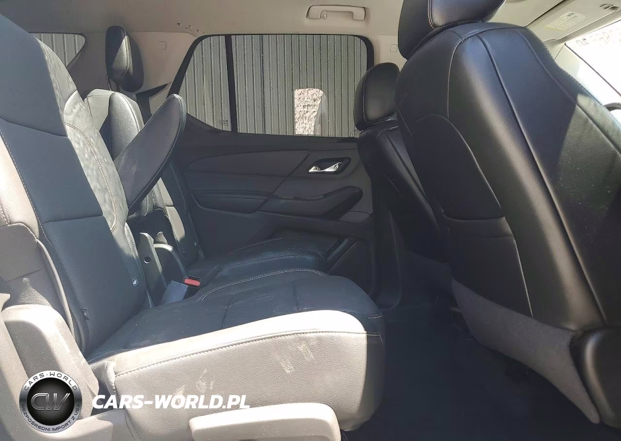 2018 Chevrolet Traverse Premier VIN:1GNEVJKW6JJ105692 - 11