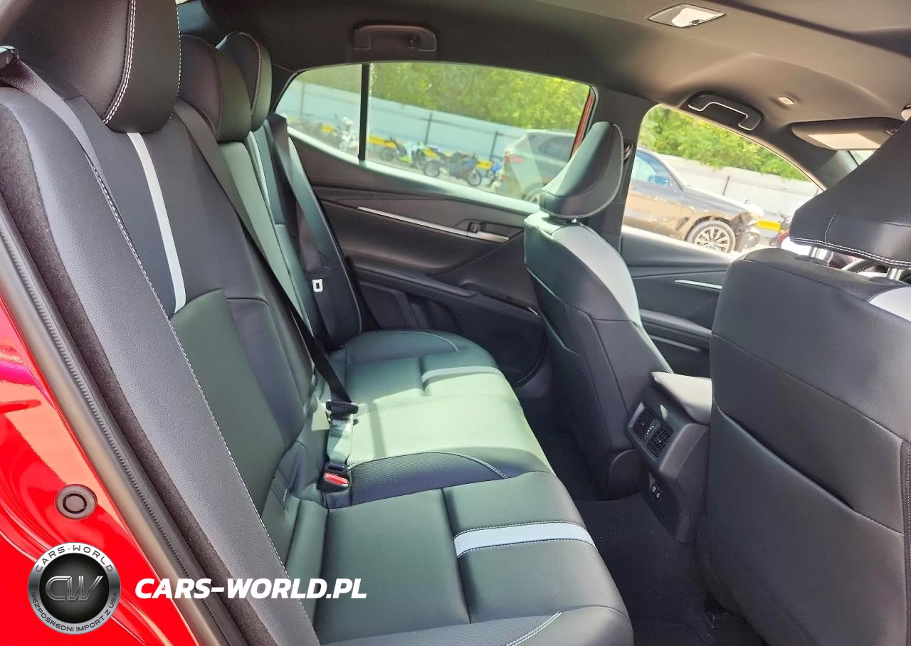 2026 Toyota Camry Se VIN:4T1DAACK9TU312991 - 10