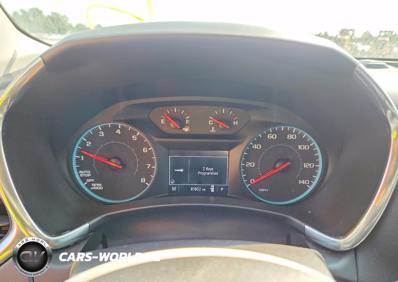 2018 Chevrolet Equinox Lt VIN:3GNAXKEX5JS635377 - 9