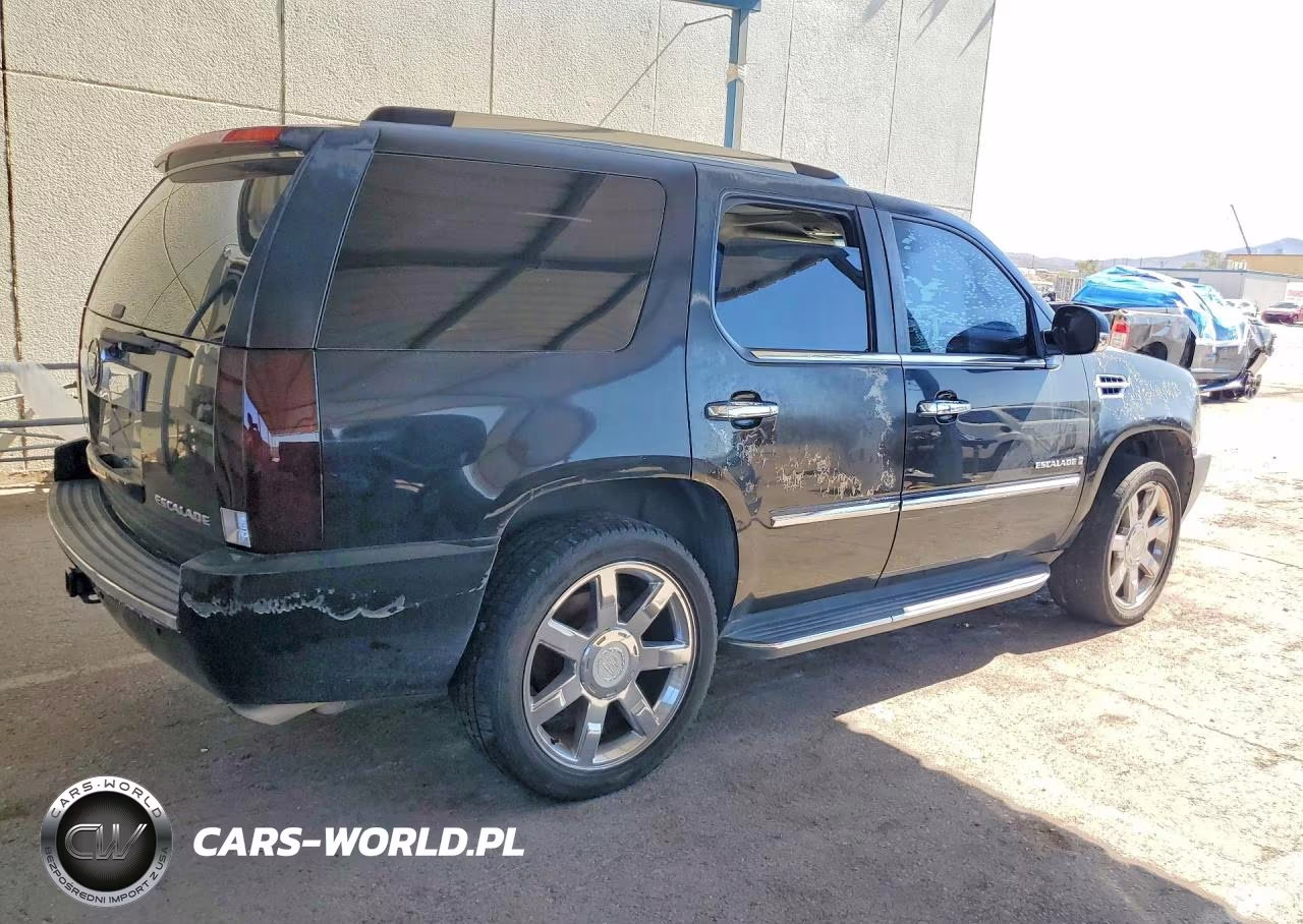 2007 Cadillac Escalade Luxury VIN:1GYFK63857R408132 - 3