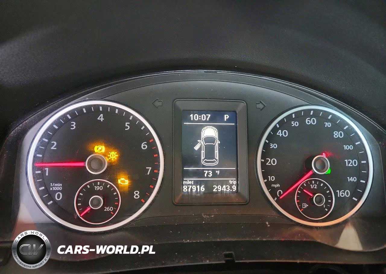 2012 Volkswagen Tiguan S VIN:WVGBV7AX7CW081879 - 9