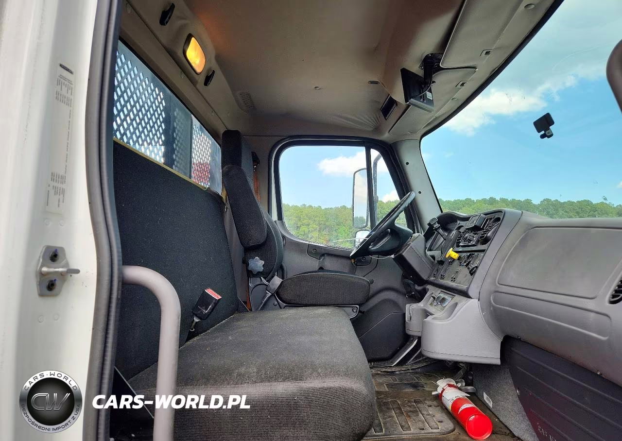 2018 Freightliner M2 106 Medium Duty VIN:3ALACXFCXJDJY6343 - 11