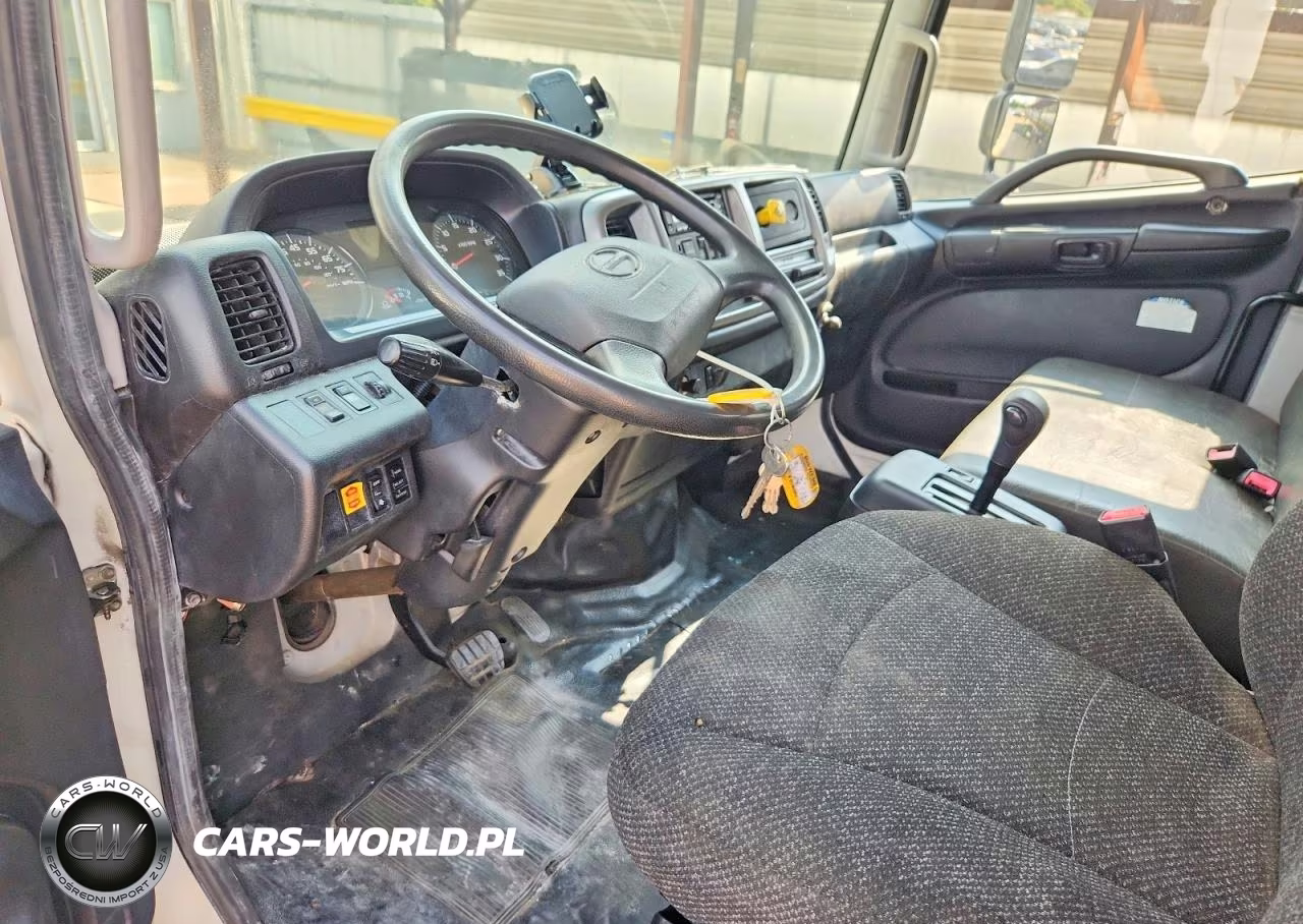 2018 Hino Hino 338 VIN:5PVNV8JV2J4S57879 - 8