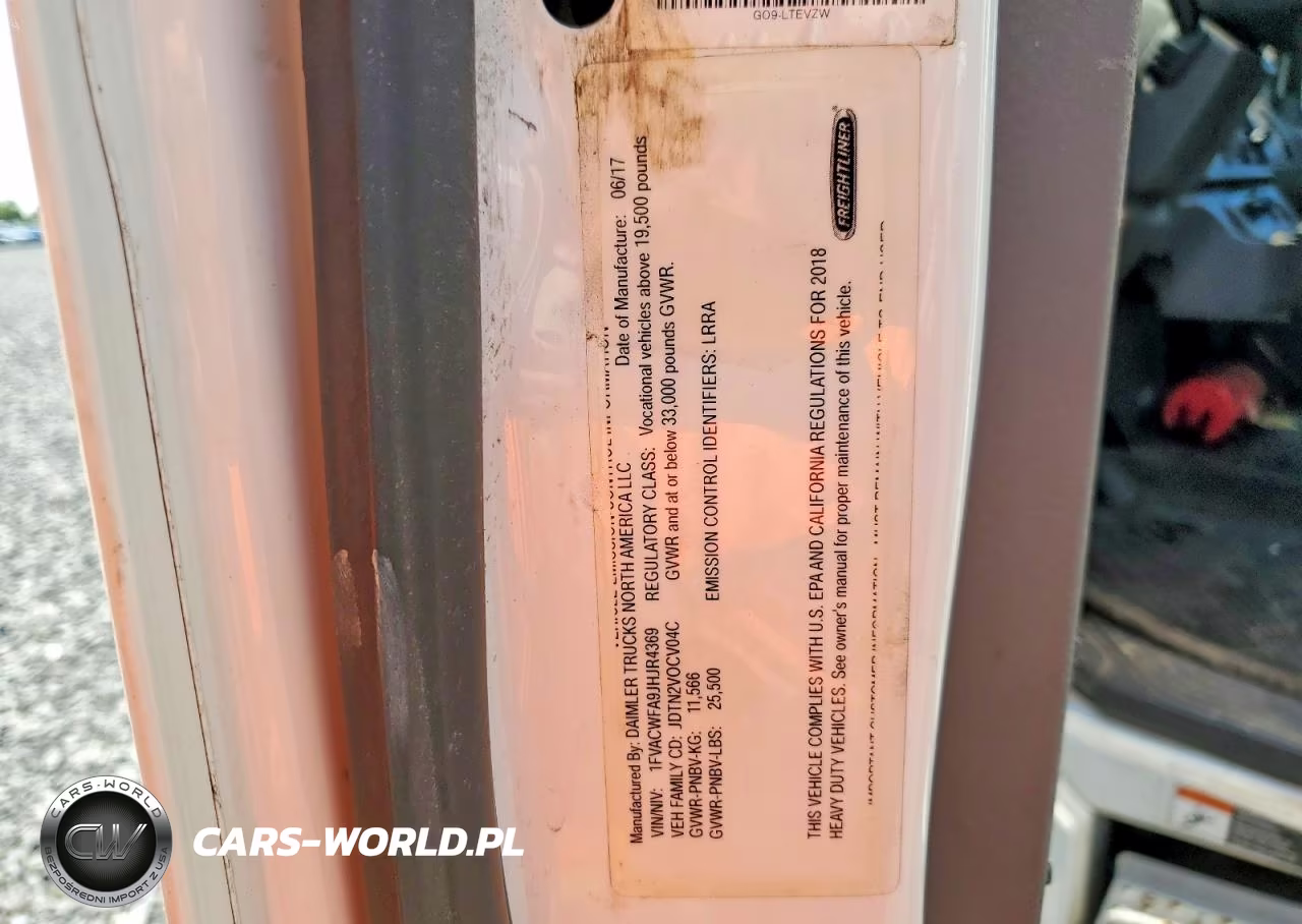 2018 Freightliner Business Class M2 Box Truck VIN:1FVACWFA9JHJR4369 - 12