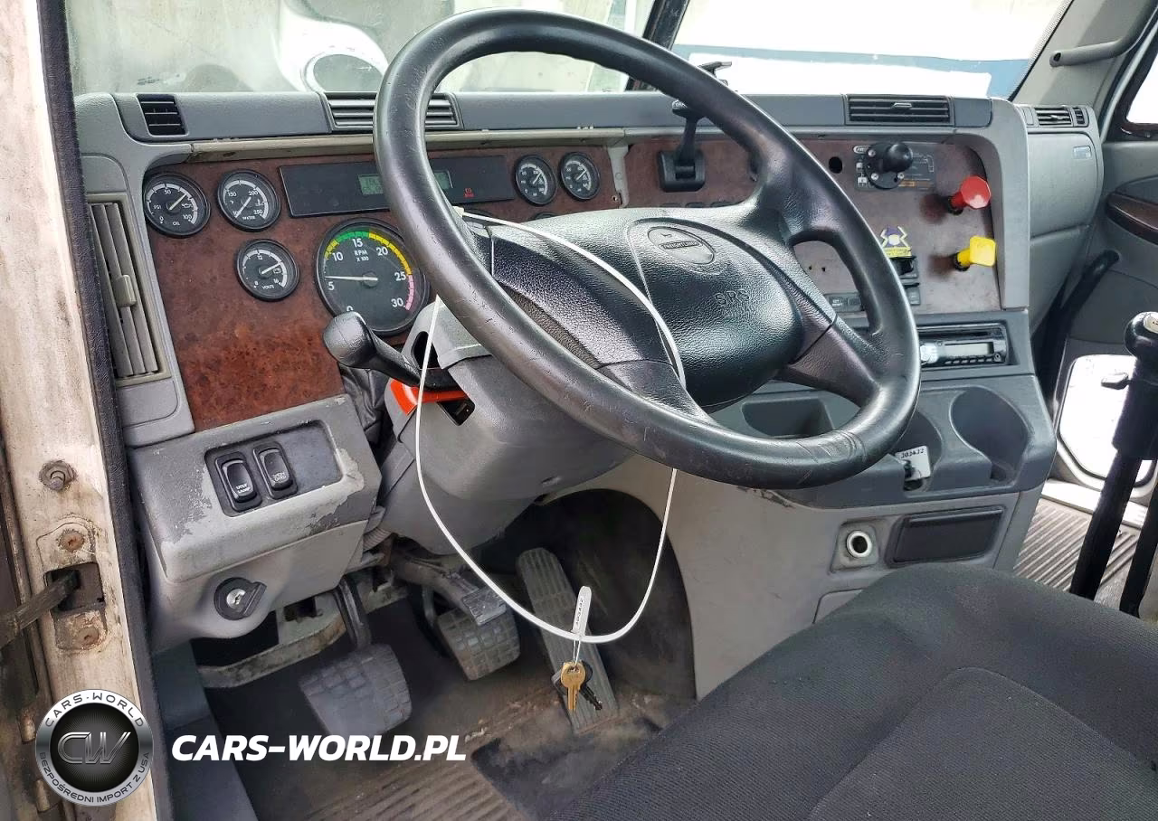 2009 Freightliner Conventional St120 VIN:1FUJBBCK89LAF5242 - 8
