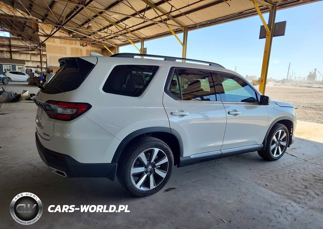 2025 Honda Pilot Touring VIN:5FNYG1H79SB167077 - 3