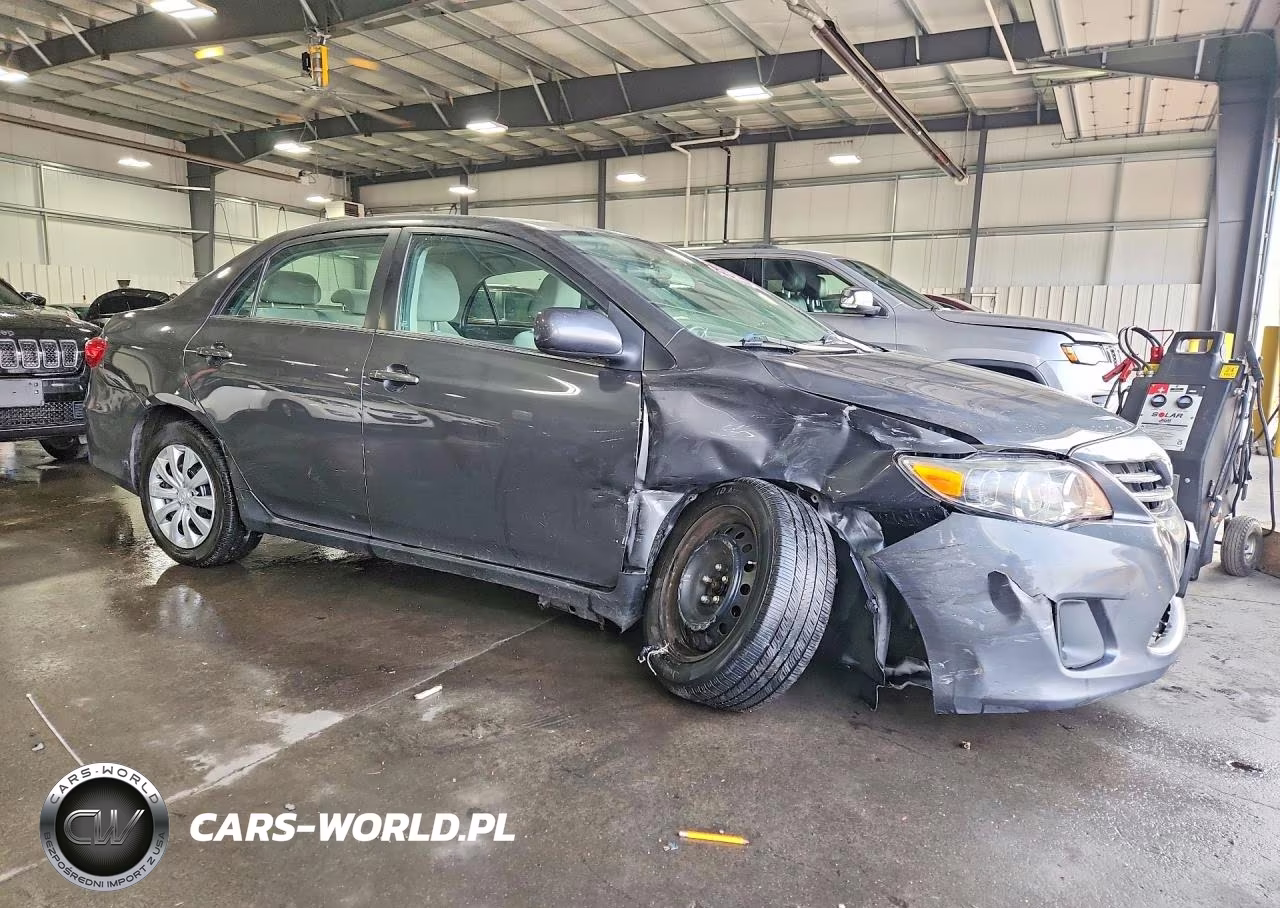 2013 Toyota Corolla Le VIN:2T1BU4EE9DC080659 - 4