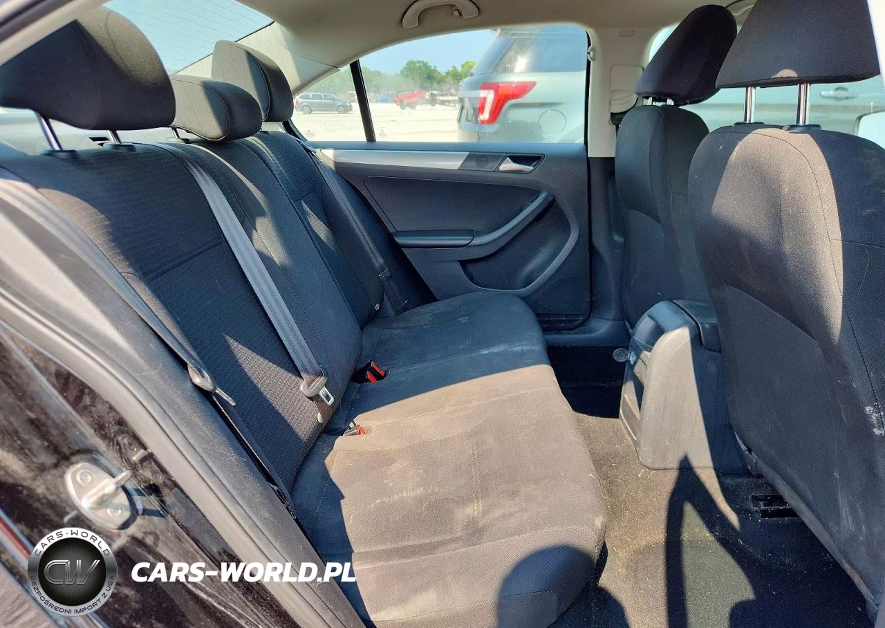 2016 Volkswagen Jetta Se VIN:3VWB67AJ0GM389878 - 10