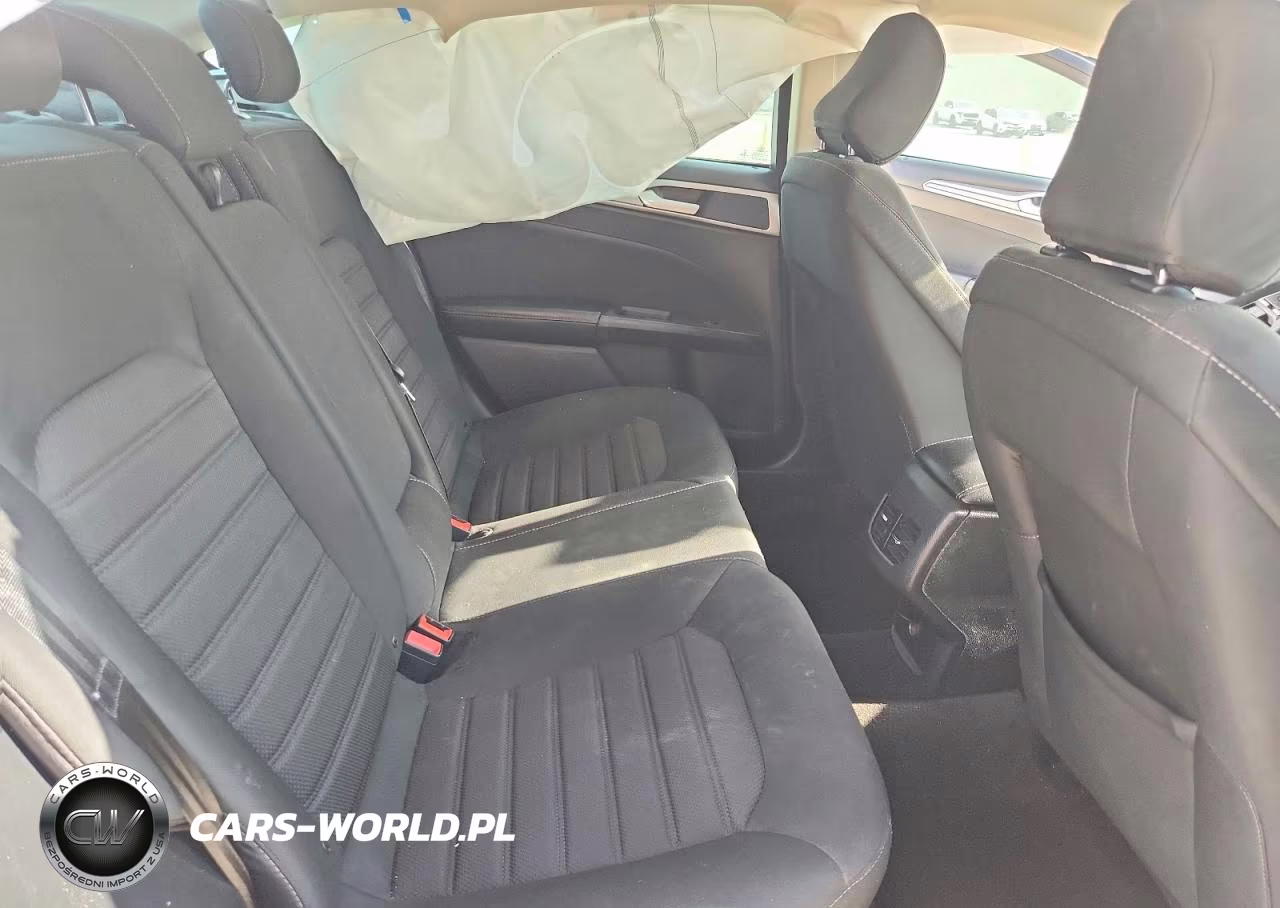 2020 Ford Fusion Se VIN:3FA6P0HD0LR187991 - 10