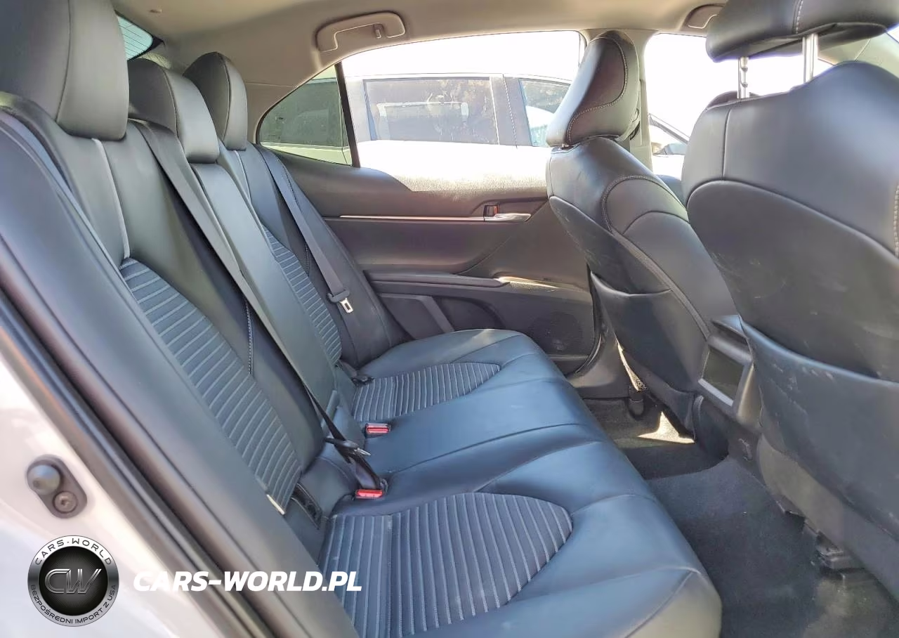 2022 Toyota Camry Hybrid Se VIN:4T1G31AK1NU045648 - 10