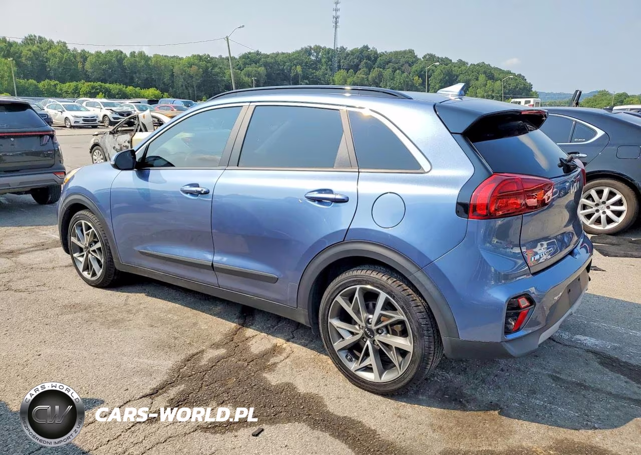 2022 Kia Niro Touring Special Edition VIN:KNDCC3LC7N5546509 - 2