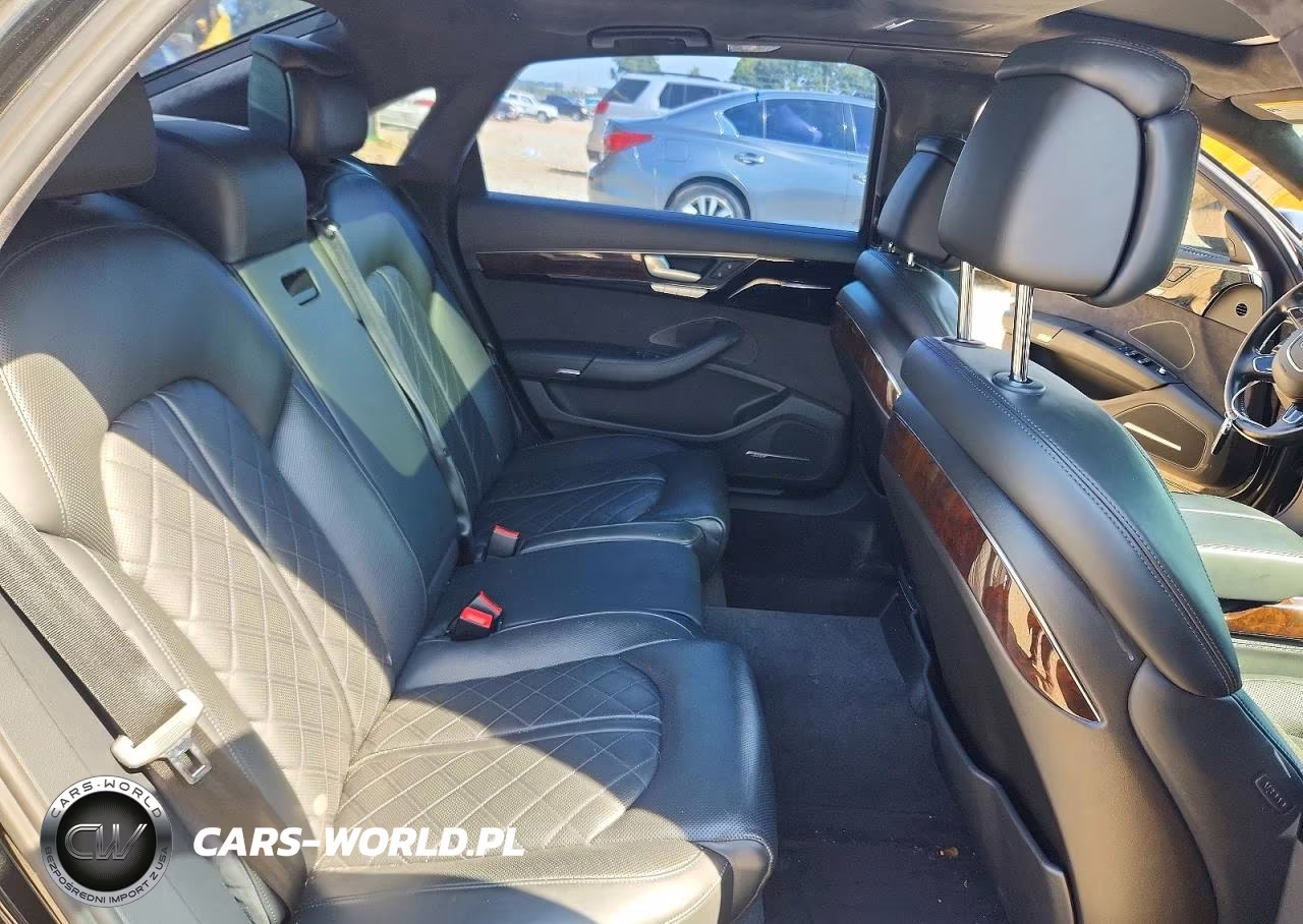 2018 Audi A8 L Quattro VIN:WAU43AFD3JN000830 - 10