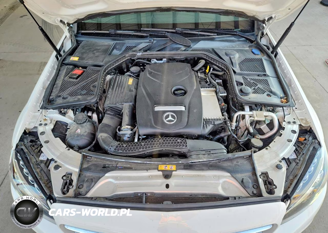 2015 Mercedes-Benz C 300 4Matic VIN:55SWF4KBXFU065994 - 11