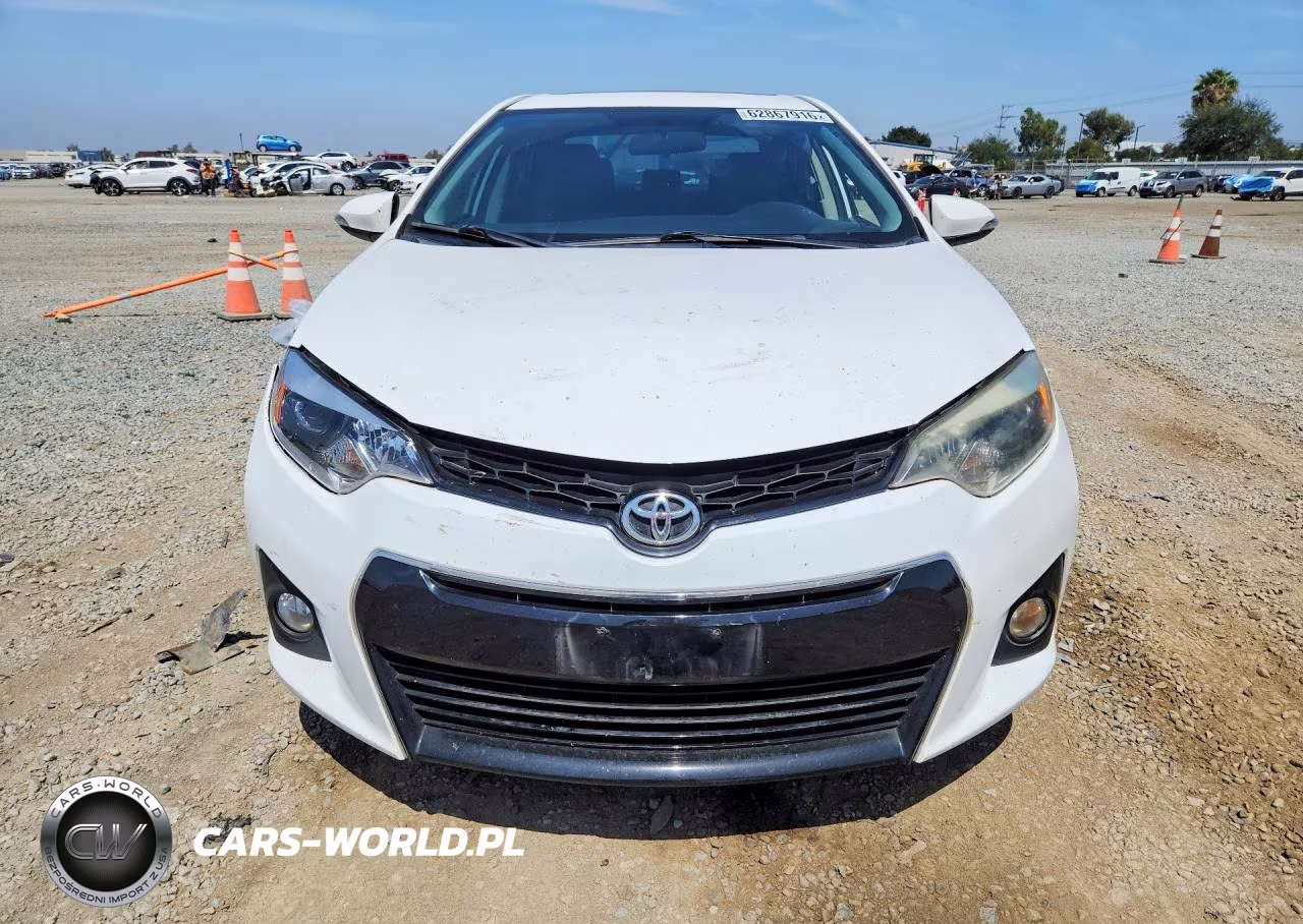 2015 Toyota Corolla S Plus VIN:2T1BURHE1FC236169 - 5