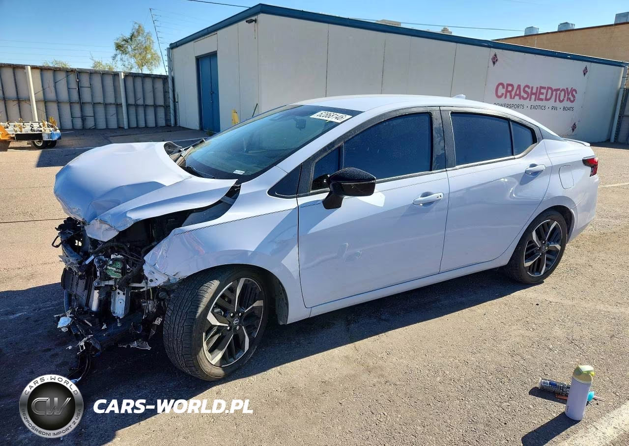 2023 Nissan Versa Sr