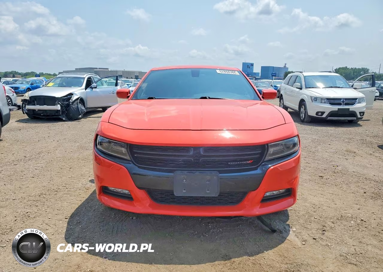 2019 Dodge Charger Sxt VIN:2C3CDXJG7KH533164 - 5