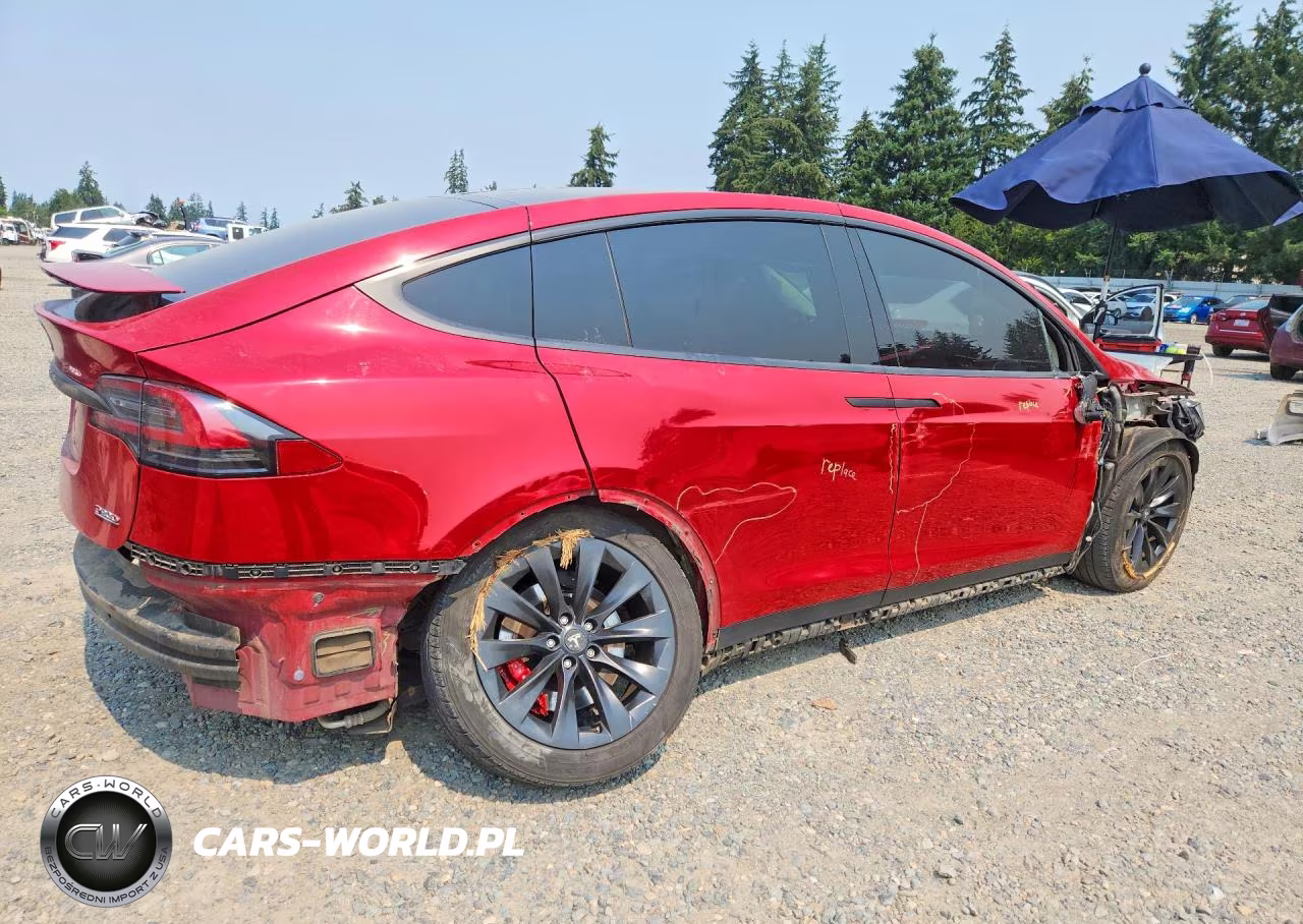 2016 Tesla Model X VIN:5YJXCAE41GF010782 - 3