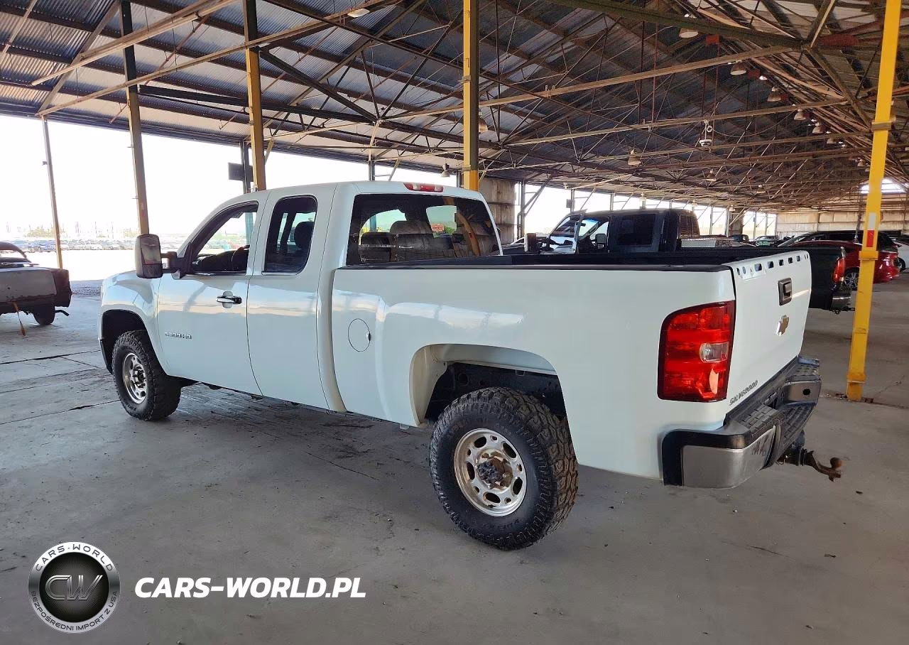 1981 GMC Sierra VIN:1GTHK29608E142671 - 2