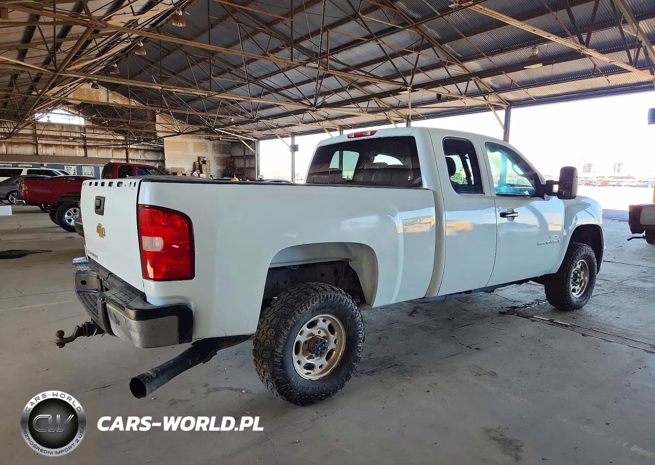 1981 GMC Sierra VIN:1GTHK29608E142671 - 3