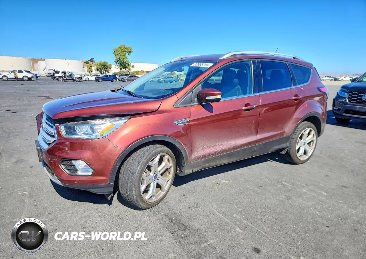 2018 Ford Escape Titanium – zdjęcie 1 z 12