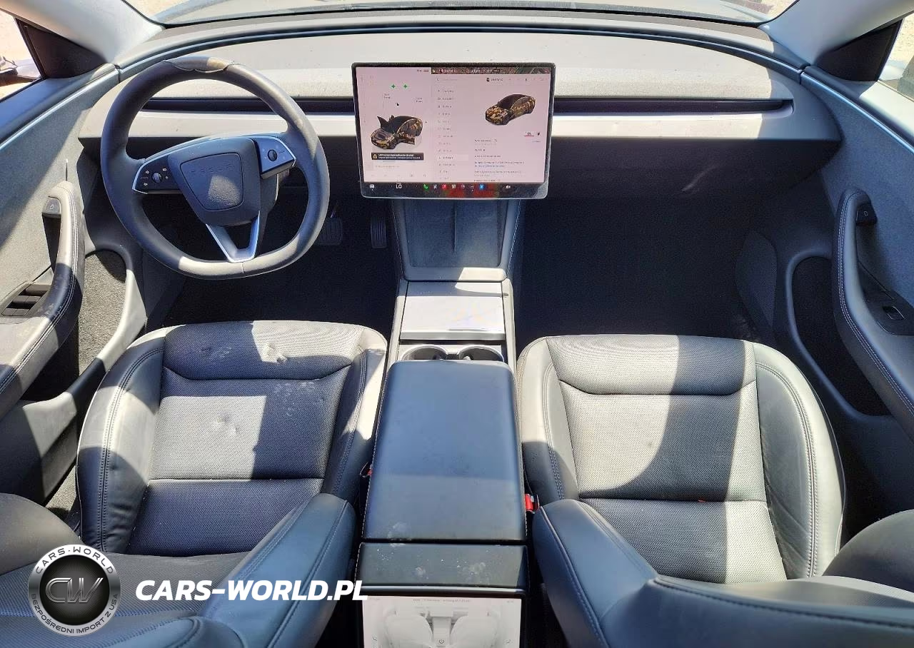 2025 Tesla Model 3 VIN:5YJ3E1EA6SF900945 - 8
