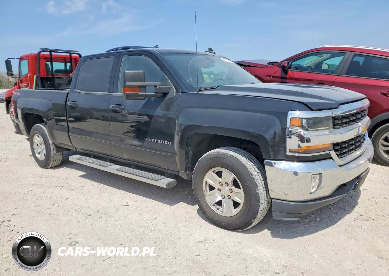 2017 Chevrolet Silverado K1500 Lt VIN:3GCUKREC3HG428171 - 4