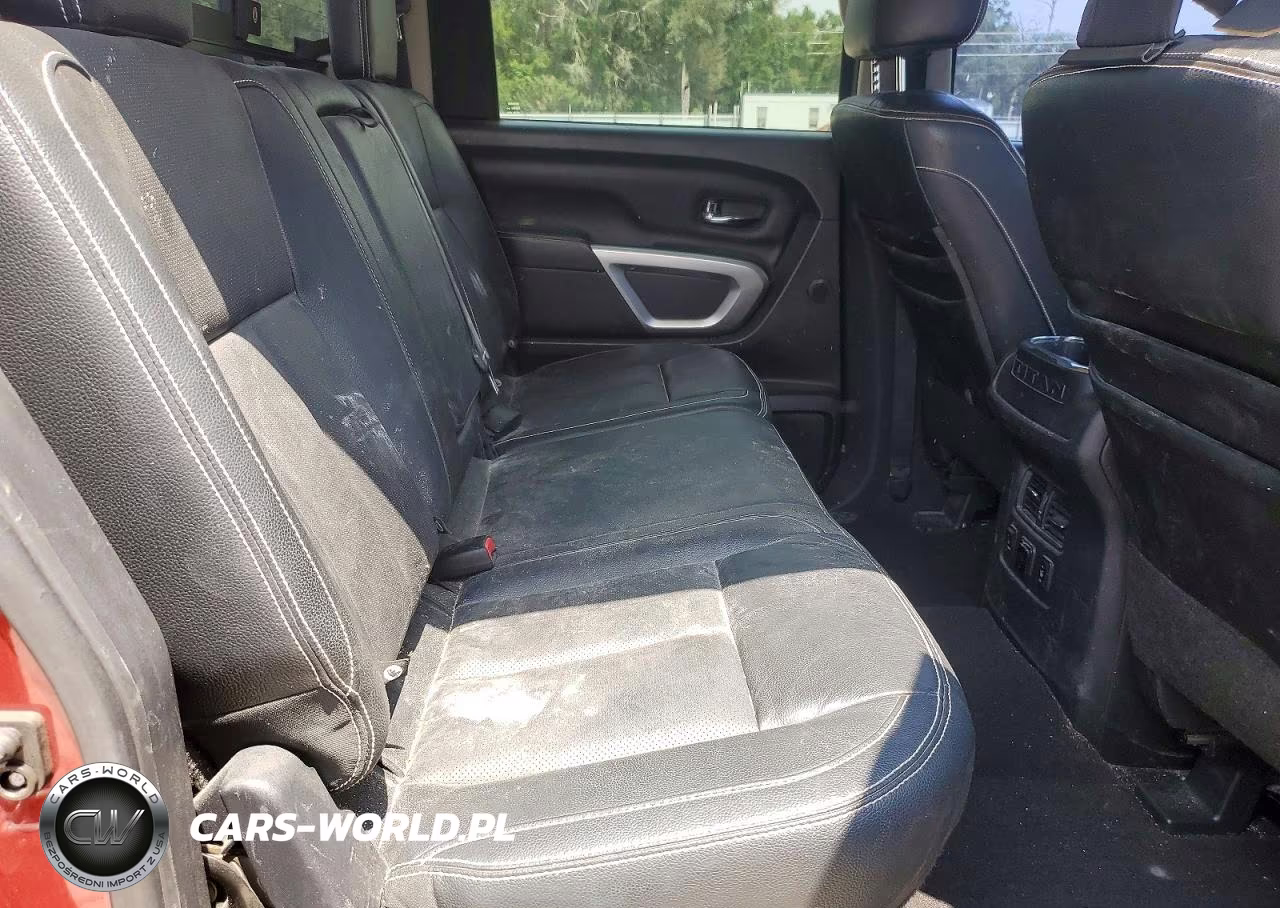 2016 Nissan Titan Xd Pro-4X VIN:1N6BA1F45GN517052 - 10