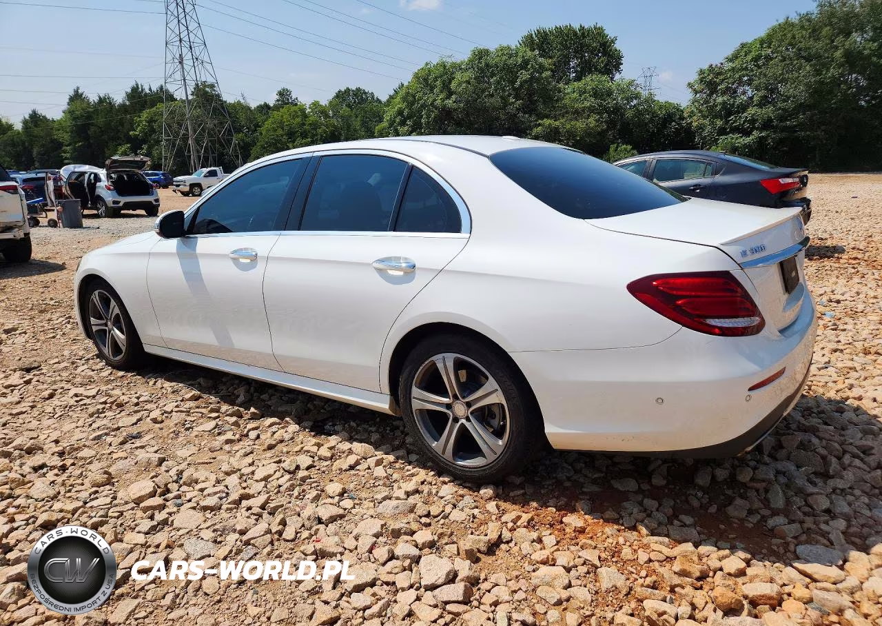 2017 Mercedes-Benz E 300 4Matic VIN:WDDZF4KB4HA065702 - 2