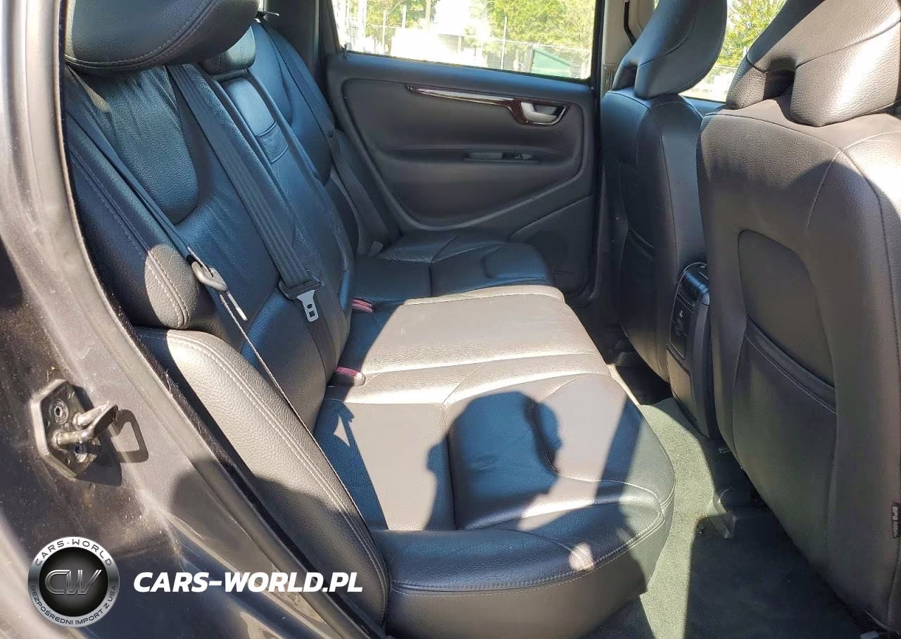 2007 Volvo V70 2.5T VIN:YV1SW592572621123 - 11
