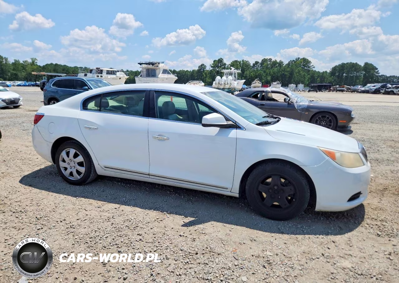 2010 Buick Lacrosse Cx VIN:1G4GB5EG5AF149722 - 4