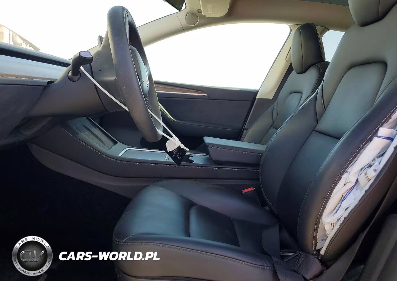 2024 Tesla Model Y VIN:7SAYGDED2RF088276 - 7