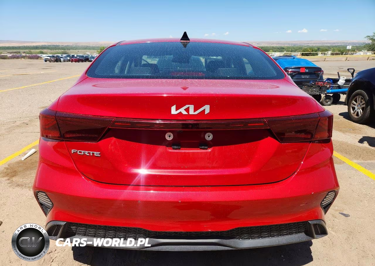 2023 Kia Forte Lxs VIN:3KPF24AD1PE543694 - 6