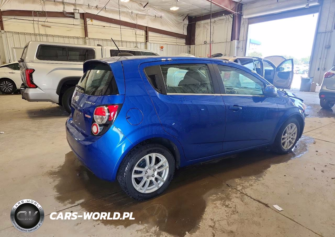2016 Chevrolet Sonic Lt VIN:1G1JC6SB7G4135386 - 3