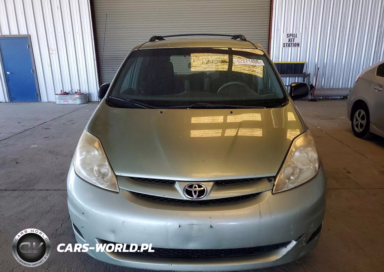 2009 Toyota Sienna Le 7-Passenger VIN:5TDZK23C49S260530 - 5