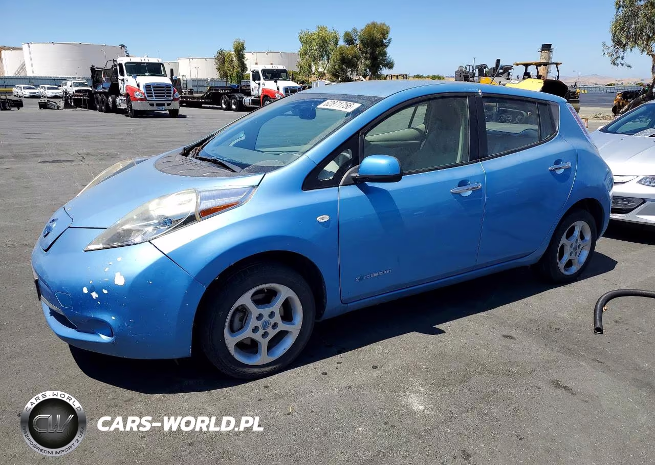 2011 Nissan Leaf Sv