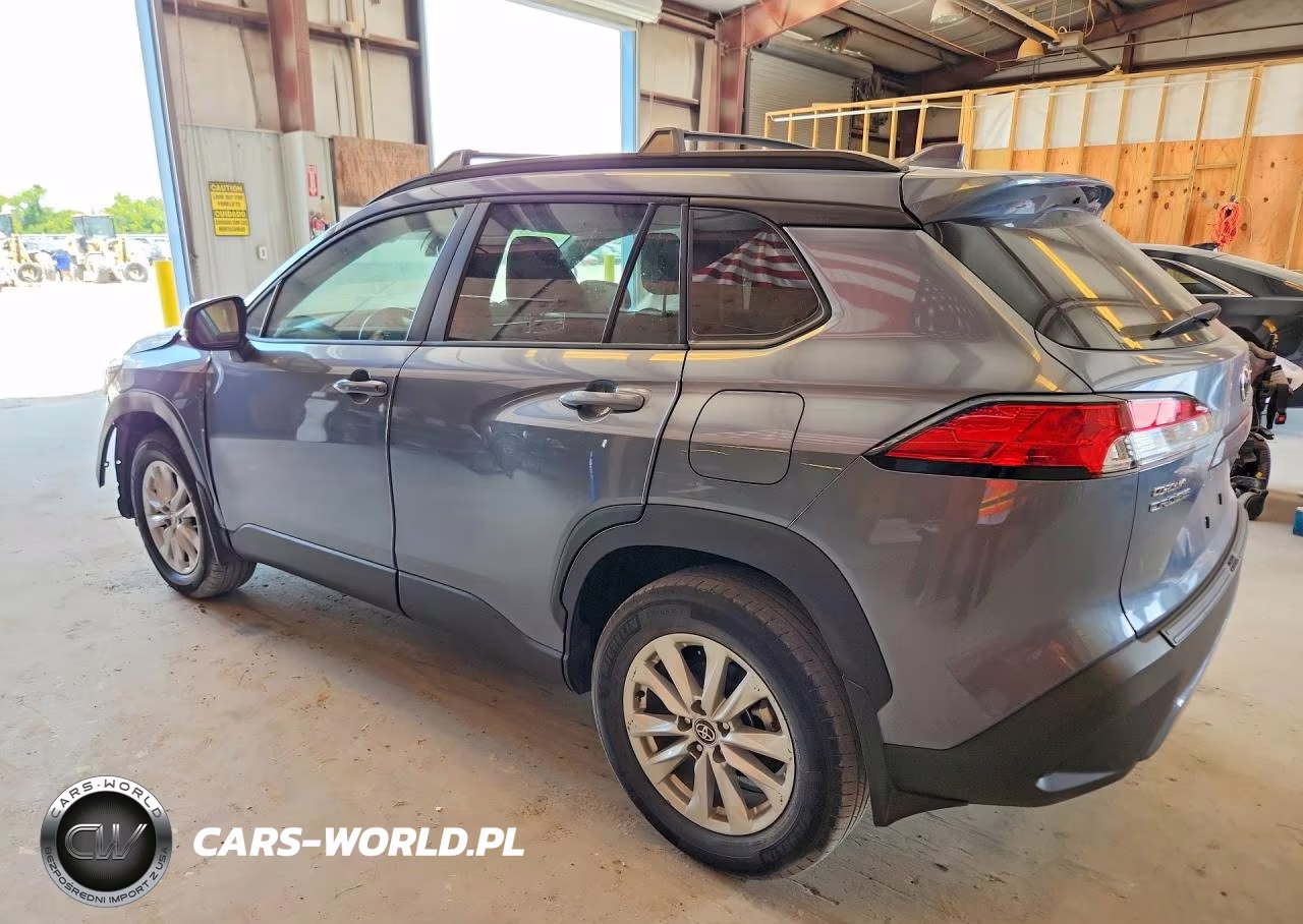 2024 Toyota Corolla Cross Le VIN:7MUCAAAG6RV078939 - 2